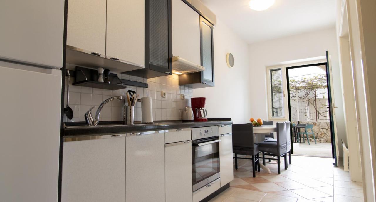 Mozart Apartments Baška Voda Dış mekan fotoğraf